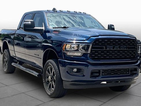 Used 2023 RAM 2500 Big Horn w/ Night Edition AWD/4WD image 3