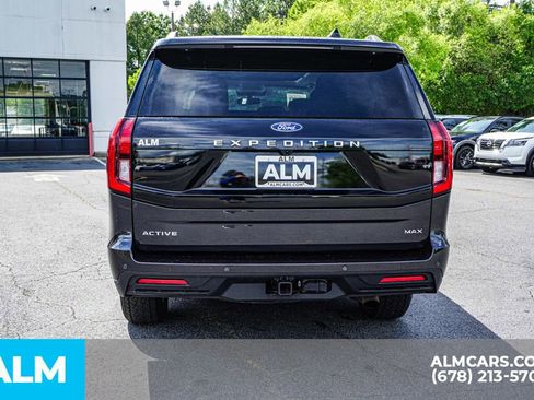 Used 2025 Ford Expedition Max Active AWD/4WD image 11
