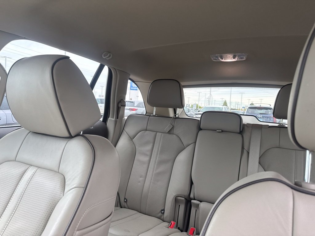Used 2015 Lincoln MKX AWD w/ Equipment Group 101A image 12