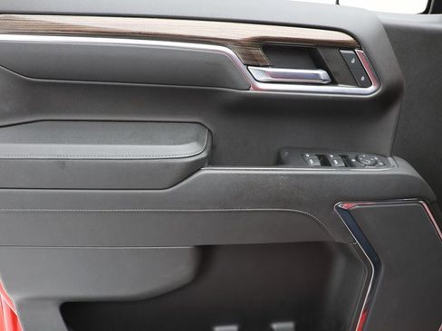 Used 2023 Chevrolet Silverado 1500 LT image 18