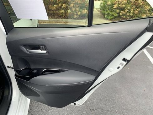 Certified 2024 Toyota Corolla SE image 11