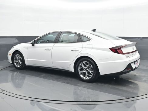 Used 2023 Hyundai Sonata SEL image 4