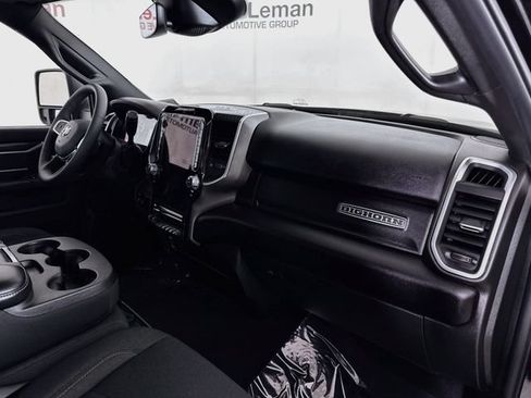 Used 2025 RAM 2500 Big Horn AWD/4WD image 27