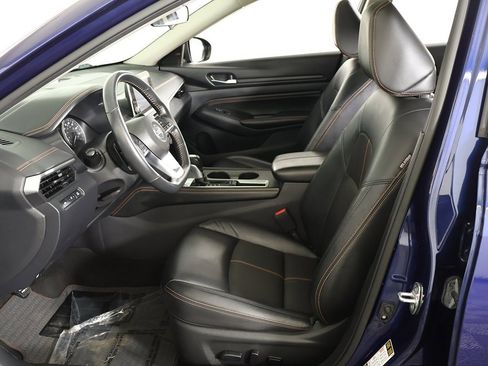 Used 2022 Nissan Altima 2.0 SR image 28