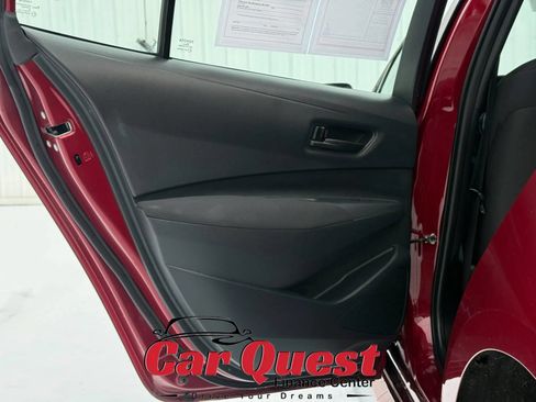 Used 2024 Toyota Corolla LE FWD image 17