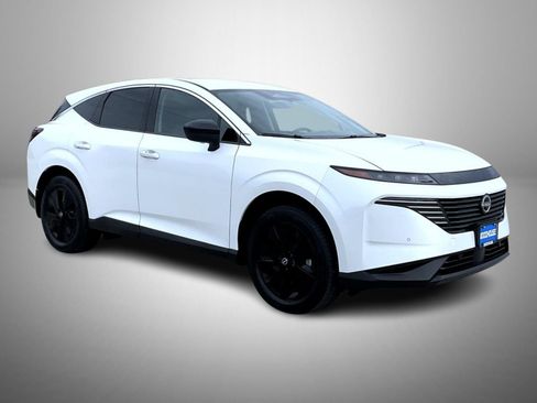 Certified 2025 Nissan Murano SV AWD/4WD image 3