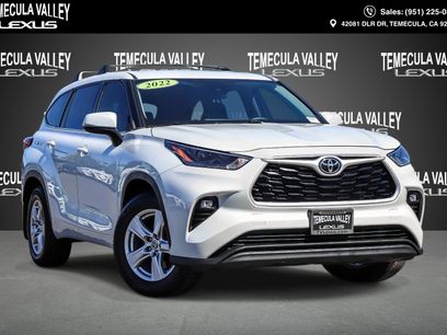 Used 2022 Toyota Highlander LE
