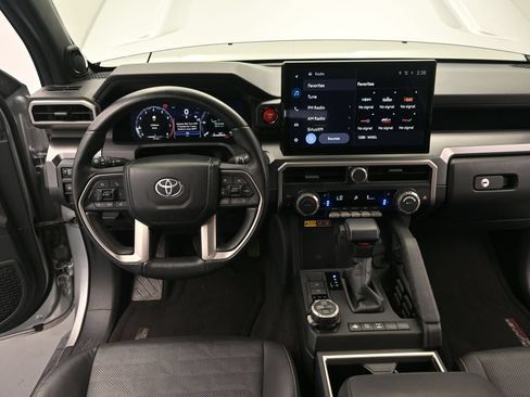 Used 2025 Toyota 4Runner TRD Off-Road Premium w/ Tow Technology Package AWD/4WD image 21