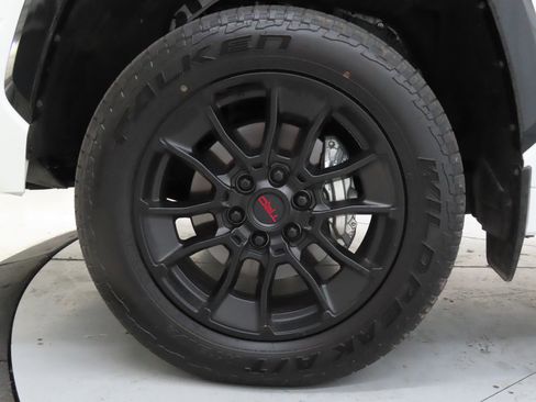 Used 2024 Toyota Tundra Platinum w/ TRD Off-Road Package AWD/4WD image 26