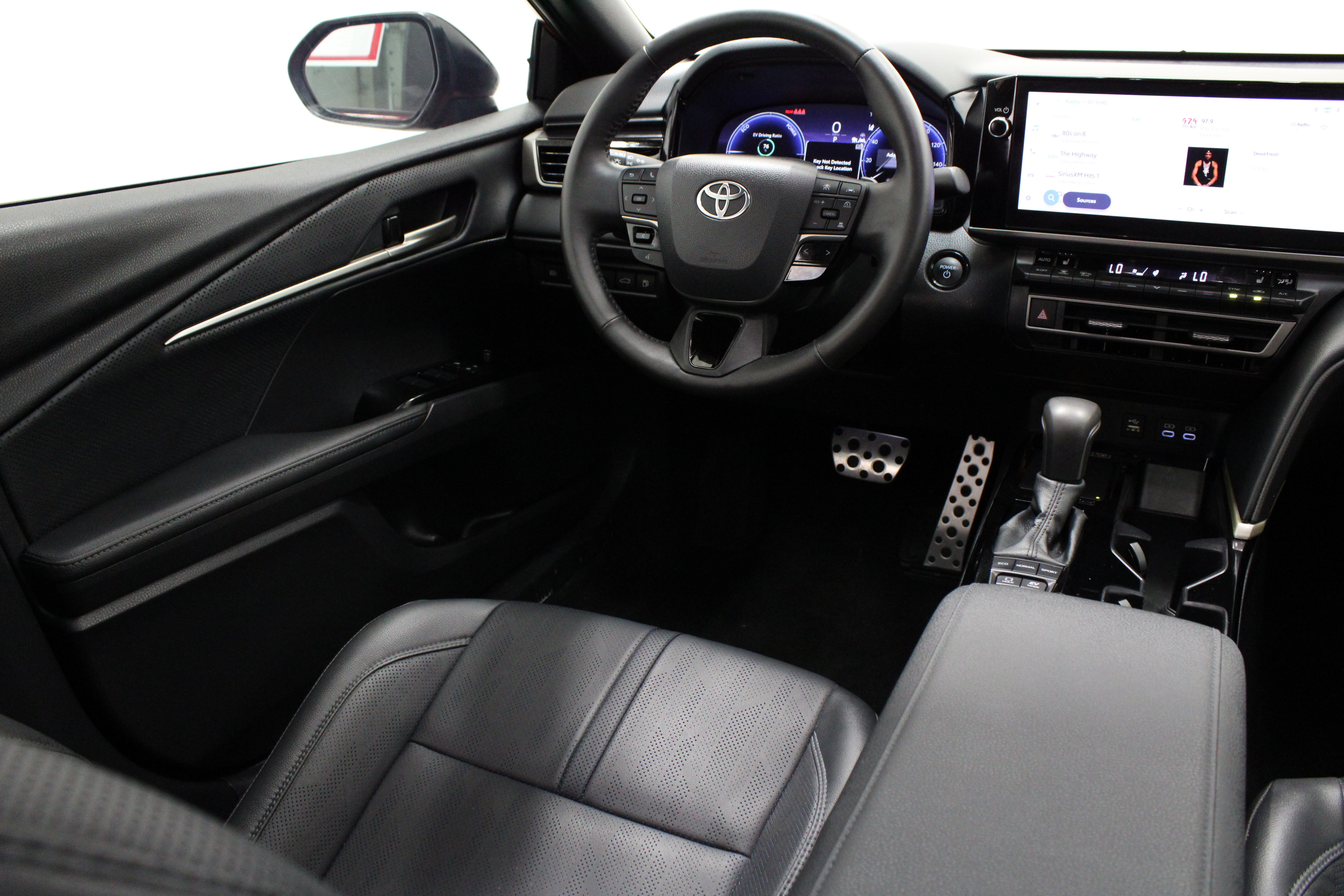 Certified 2026 Toyota Camry XSE FWD image 32