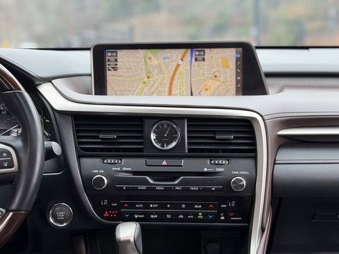 Used 2018 Lexus RX 350L FWD image 49