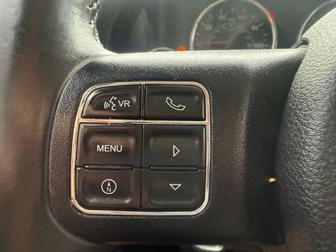 Used 2014 Jeep Wrangler Unlimited Sahara w/ Connectivity Group AWD/4WD image 14