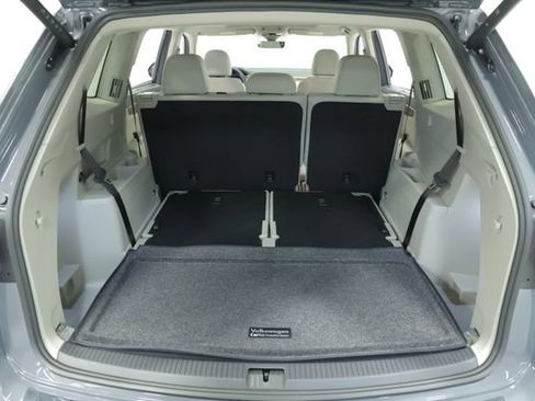 New 2026 Volkswagen Atlas SE FWD image 40