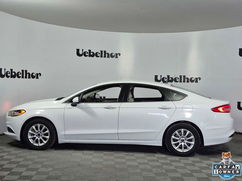 Used 2017 Ford Fusion S image 4