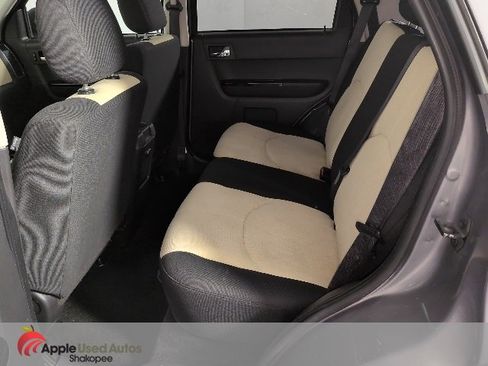 Used 2008 MAZDA Tribute s image 23