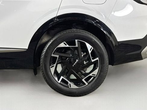 Used 2024 Kia Sportage SX image 31