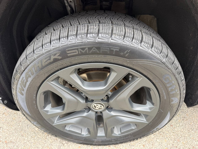 Certified 2024 Toyota RAV4 Adventure AWD/4WD image 12