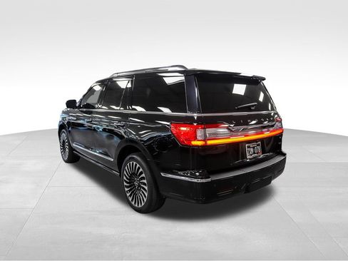 Used 2021 Lincoln Navigator Black Label image 3