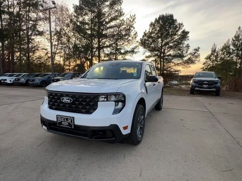 New 2026 Ford Maverick XLT w/ XLT Luxury Package image 2
