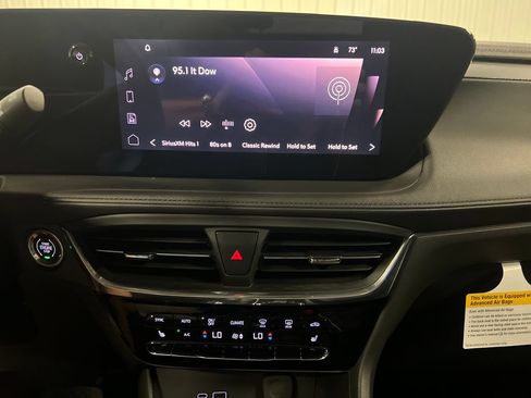 Used 2024 Buick Encore GX Avenir w/ Avenir Convenience Package AWD/4WD image 23