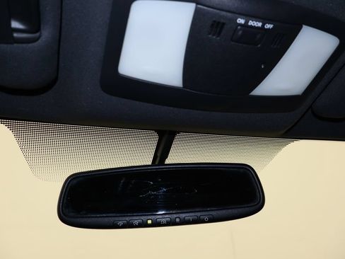 Used 2009 Nissan 370Z Touring RWD image 16
