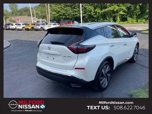 Used 2024 Nissan Murano SL AWD/4WD image 5