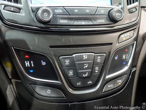 Used 2016 Buick Regal Turbo image 16