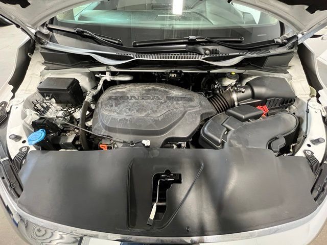 Used 2021 Honda Odyssey EX image 27
