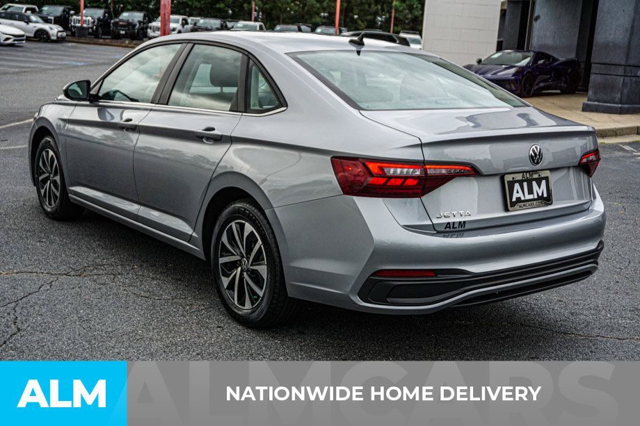 Used 2024 Volkswagen Jetta S FWD image 4