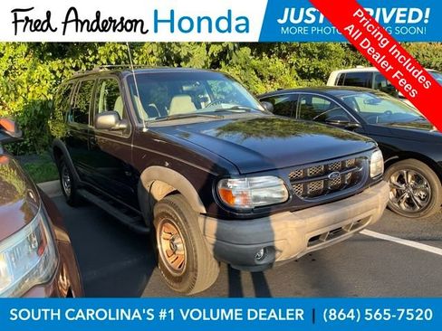 Used 2000 Ford Explorer XLS AWD/4WD image 1