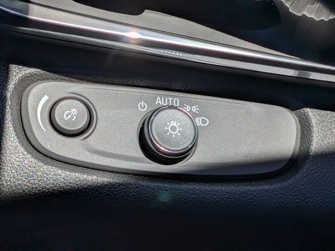 New 2026 Buick Envista Preferred w/ Convenience I Package FWD image 23