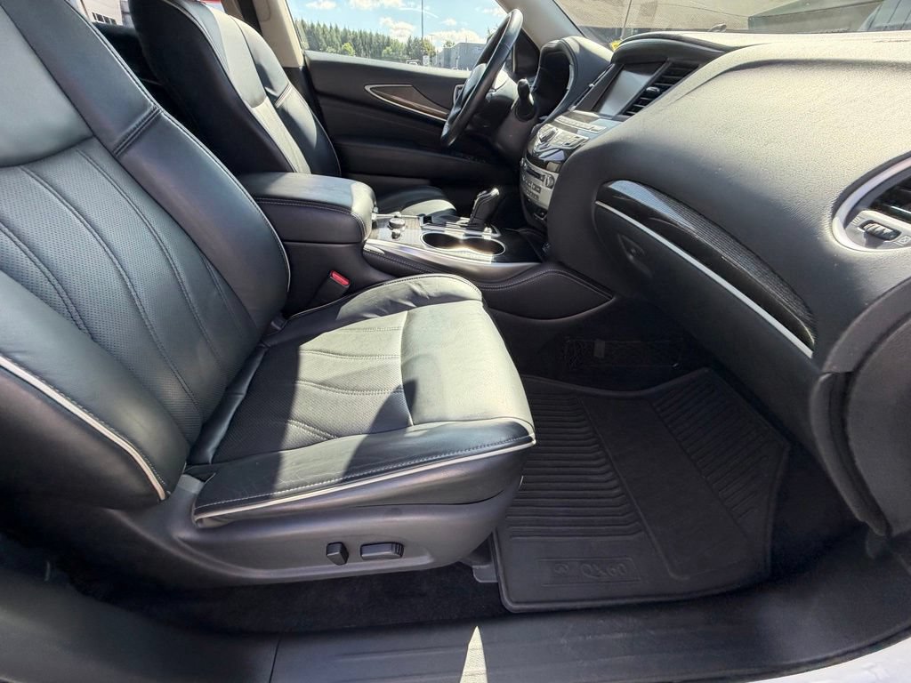 Used 2019 INFINITI QX60 Luxe w/ Essential Package AWD/4WD image 39