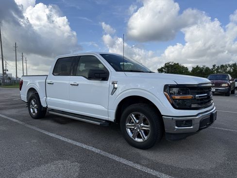 Used 2025 Ford F150 XLT w/ Equipment Group 301A Standard RWD image 1
