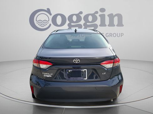 Used 2024 Toyota Corolla LE FWD image 4