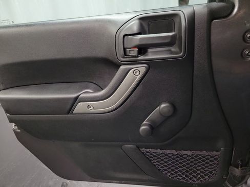 Used 2018 Jeep Wrangler Sport image 20