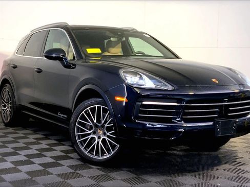 Used 2023 Porsche Cayenne image 9