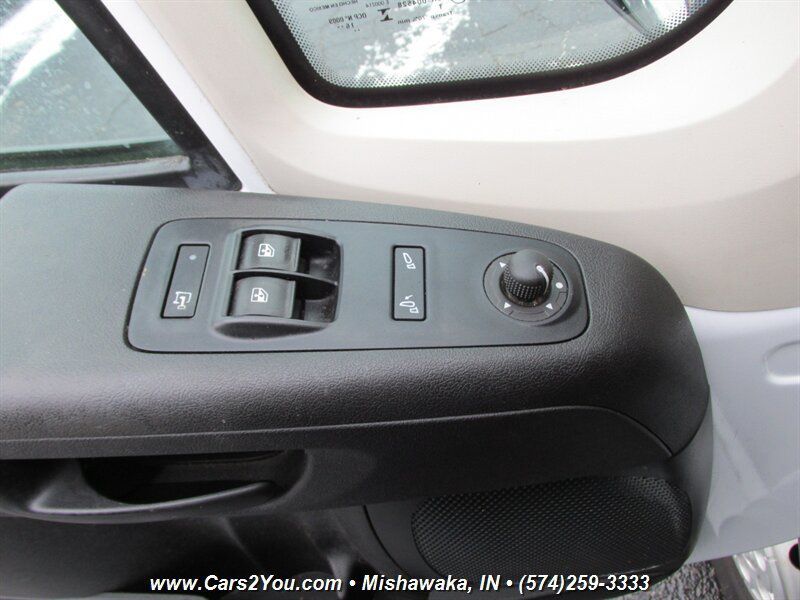 Used 2017 RAM ProMaster 1500 FWD image 10