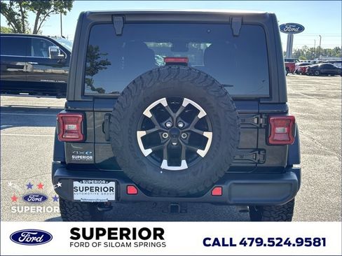 Used 2024 Jeep Wrangler Unlimited Rubicon 4xe w/ Technology Group AWD/4WD image 5
