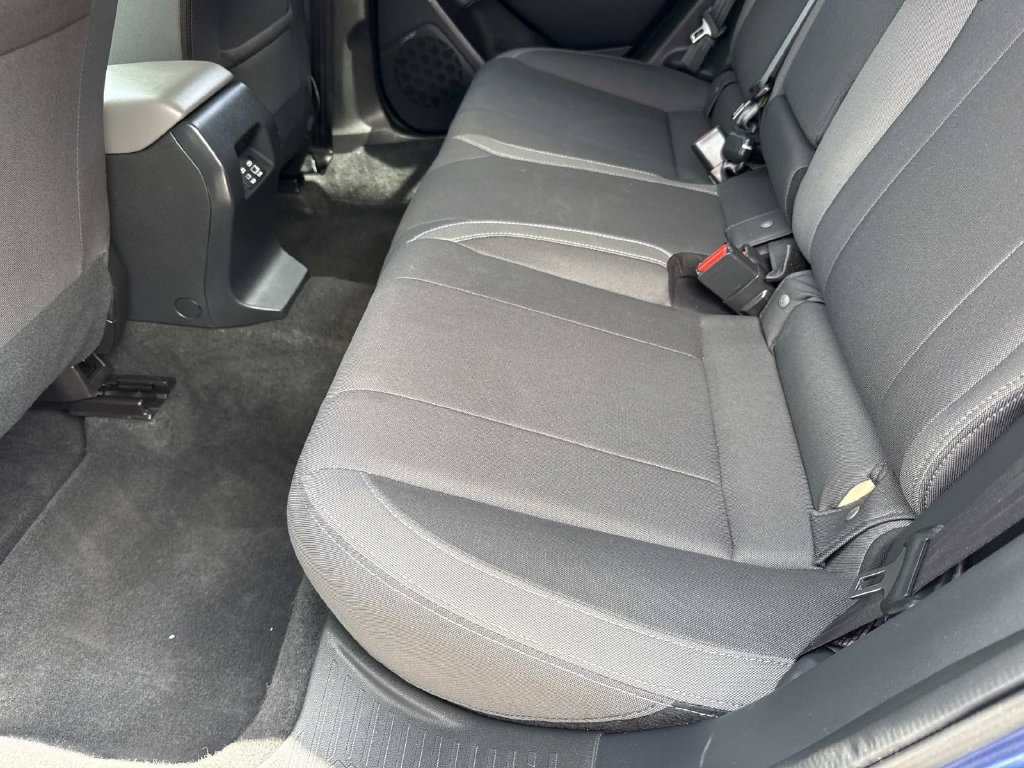 Certified 2025 Subaru Crosstrek 2.5i Premium AWD/4WD image 14