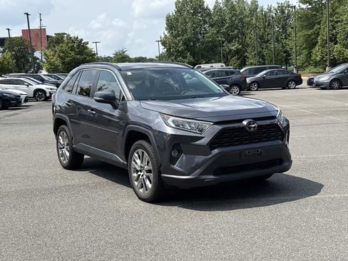 Used 2019 Toyota RAV4 XLE Premium w/ Cold Weather Package AWD/4WD image 1
