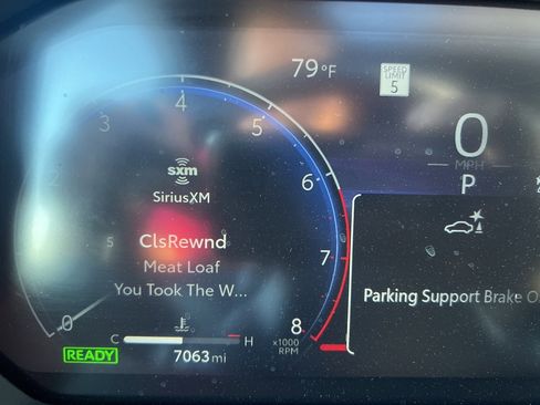 Used 2025 Toyota Land Cruiser w/ Premium Package image 11