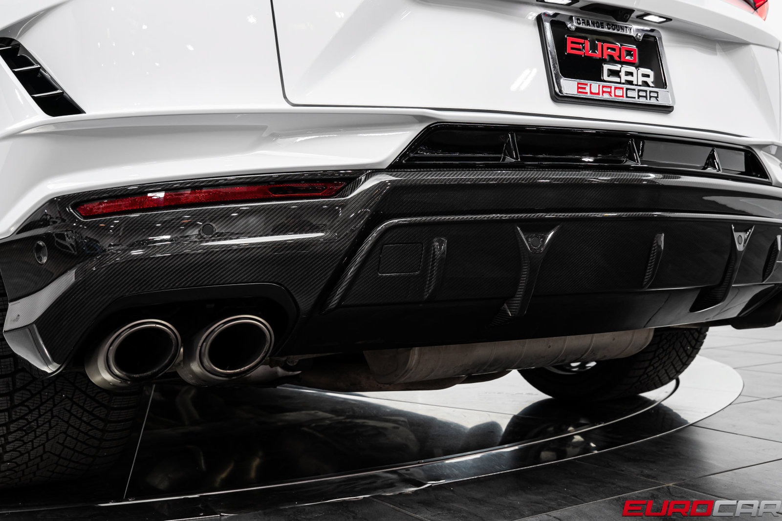 Used 2023 Lamborghini Urus Performante AWD/4WD image 28