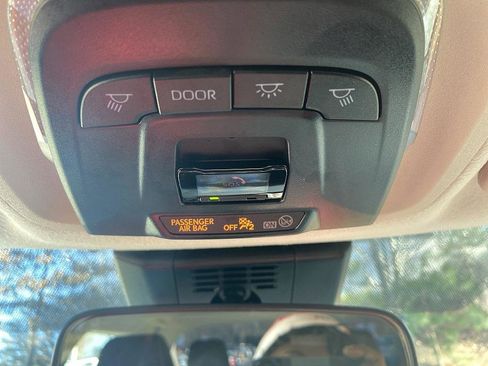 Certified 2025 Toyota Corolla LE image 24