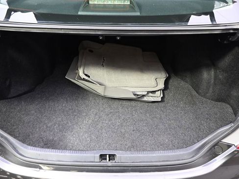 Used 2012 Toyota Camry XLE FWD image 16