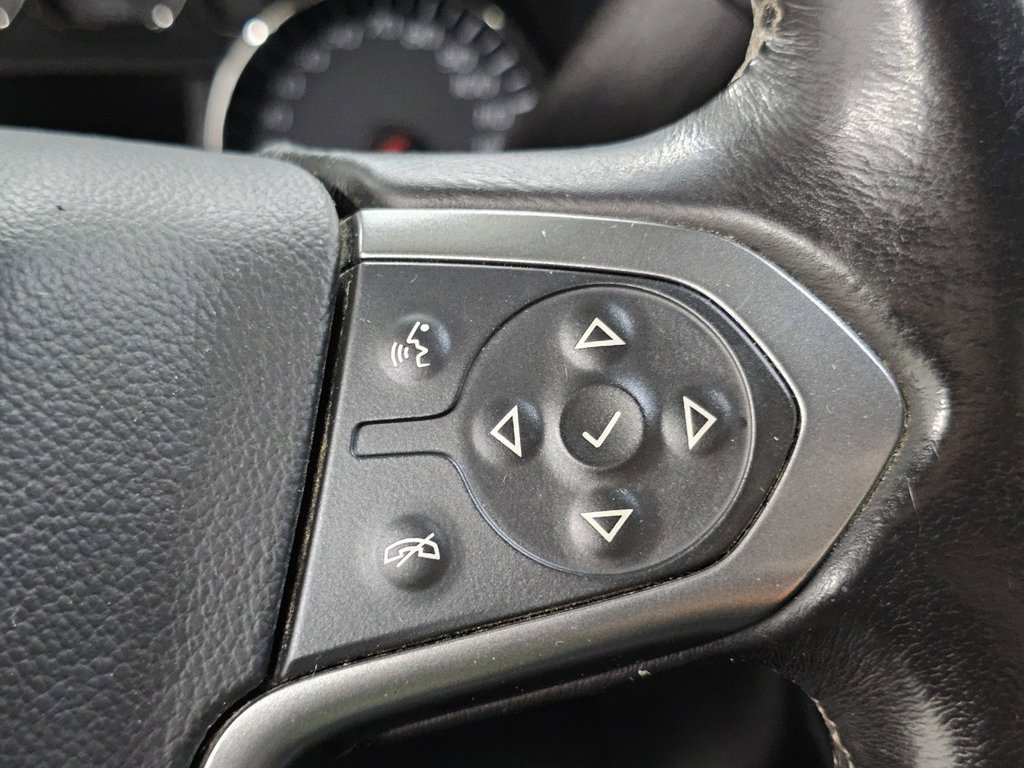 Used 2015 Chevrolet Silverado 2500 LT AWD/4WD image 39