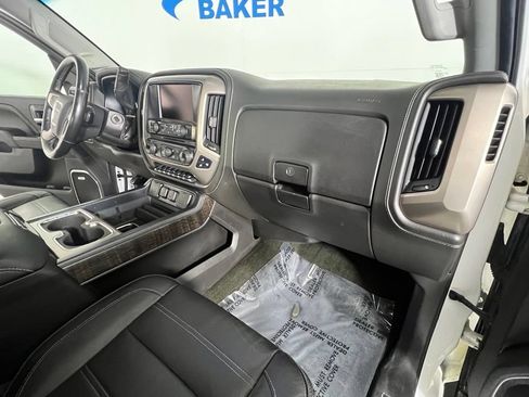 Used 2015 GMC Sierra 2500 Denali w/ Duramax Plus Package AWD/4WD image 11