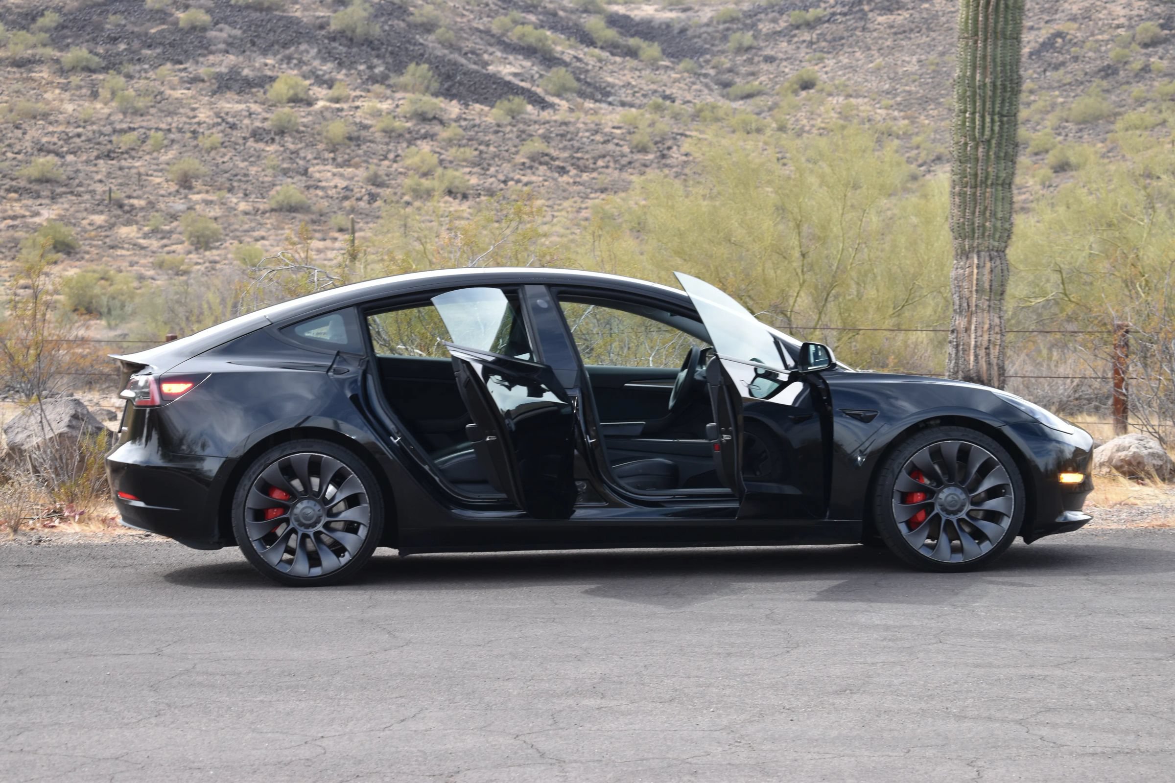 Used 2023 Tesla Model 3 Performance AWD/4WD image 10