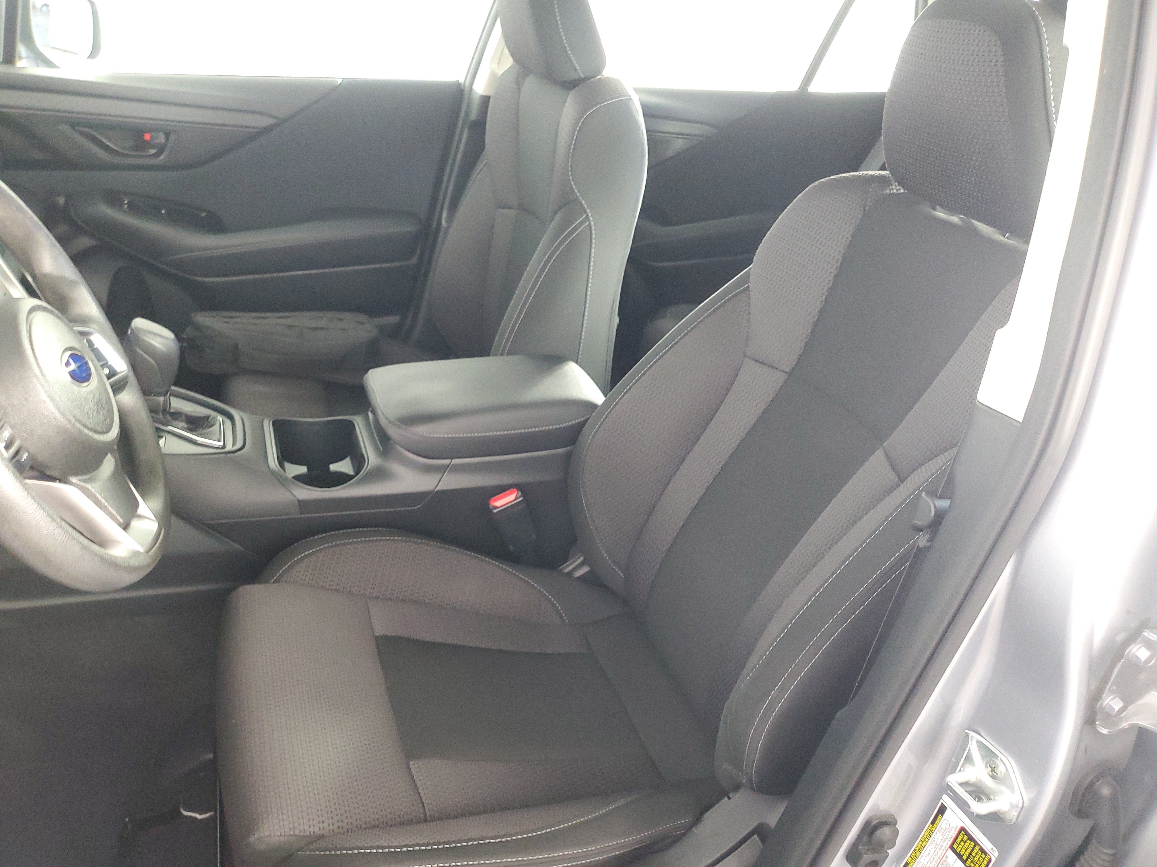 Used 2024 Subaru Outback AWD/4WD image 12