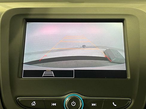 Used 2024 Chevrolet Equinox LS FWD image 4