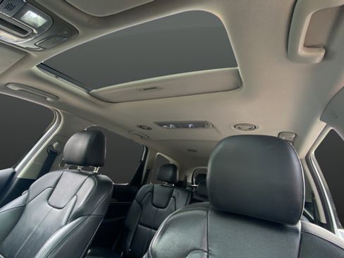 Used 2020 Kia Telluride EX AWD/4WD image 12